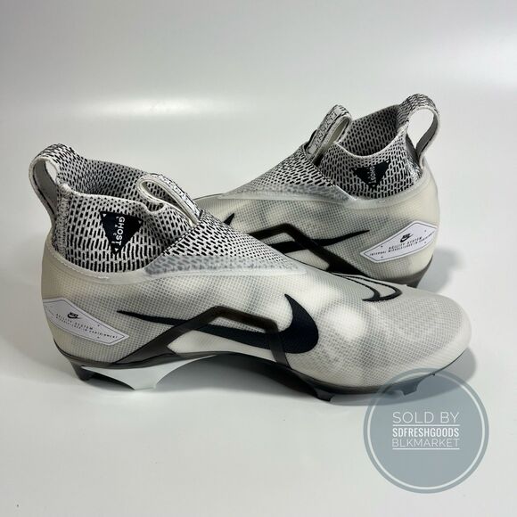 Nike Alpha Menace Elite 3  Football Cleats White Black CT6648-100 Size 11.5 main image 4